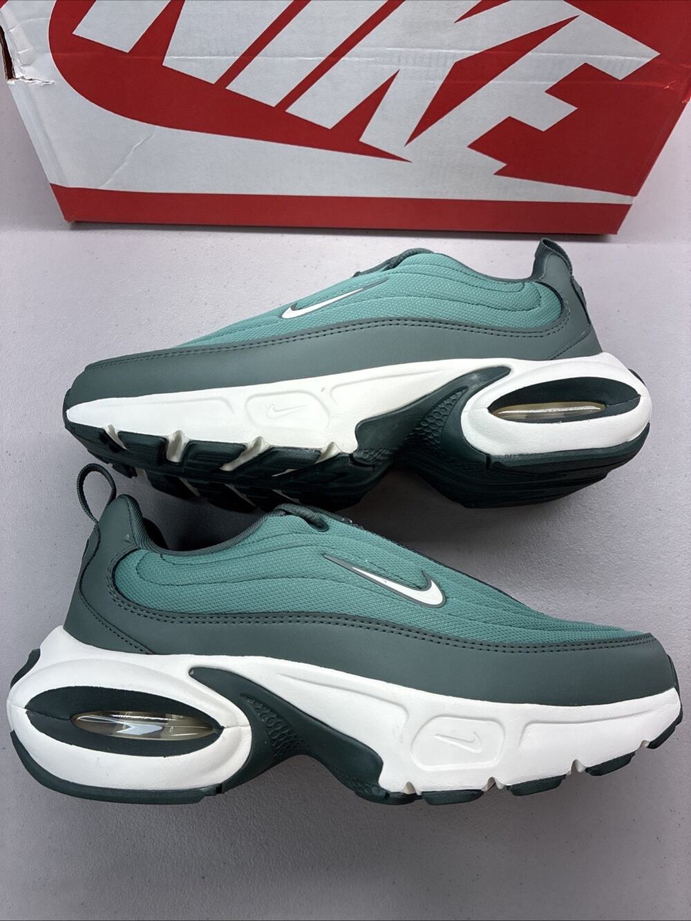 New Nike Air Max Portal Vintage Green/Soft Pearl HF3053-300 - Women’s Size 9